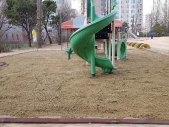 인천가정초병설유치원 모래소독